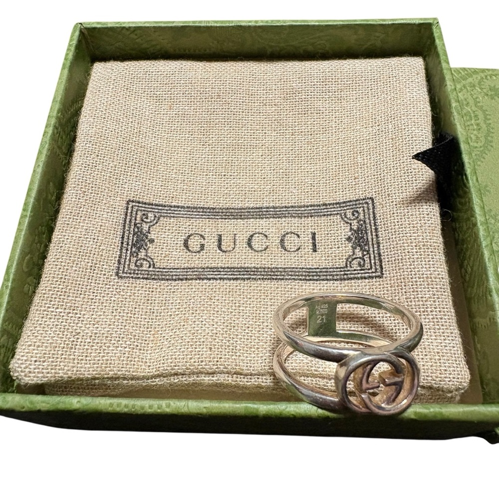 Gucci Double G Interlocking Logo Ring in Silver Tone - Picture 2 of 9
